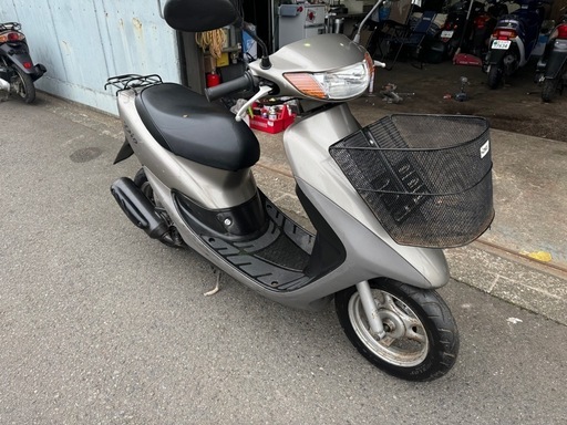 ライブディオ　便利なカゴ付き整備済み