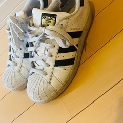 adidas★スーパースターの画像