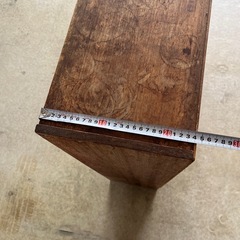 木製の棚の画像