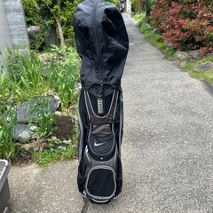 決定済NIKEゴルフバッグセット