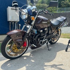 XJR 4HM
