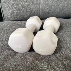 ダンベル4kg✖️2こセット