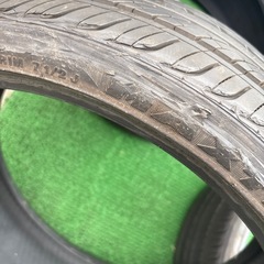 215/35ZR19 17年製造 サマータイヤの画像