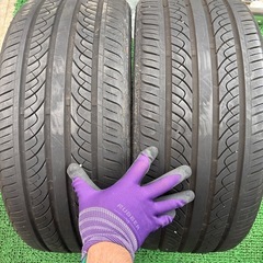 215/35ZR19 17年製造 サマータイヤの画像
