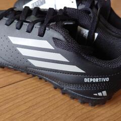 【新品未使用】adidas DEPORTIVOIII TF 22cmの画像