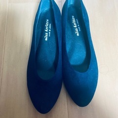 23.5パンプス ビジュー付き