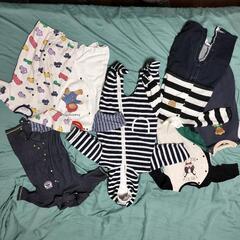 70cm子供服！ジャンプスーツなど7点セットです。の画像