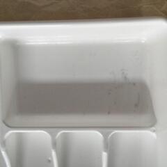 【訳あり】引出し用間仕切りトレイの画像