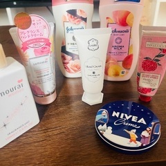 ハンドクリームなど