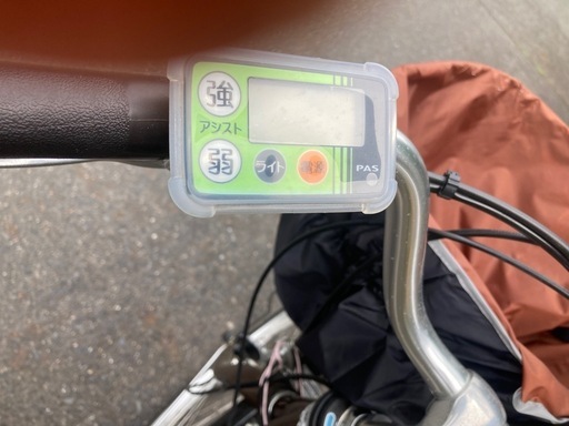 2022年式　24インチ　電動自転車　美品濃い茶色　16万ぐらいで購入した物　　　　