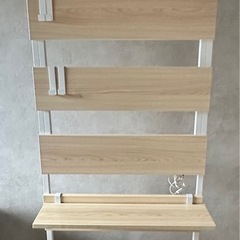 穴開け不要　突っ張り式シェルフ