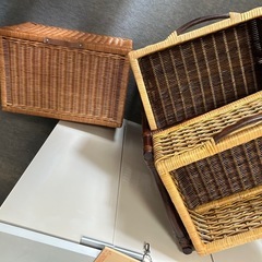 木編棚と木編ボックスの画像