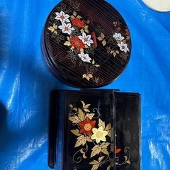 お重　菓子入れ物