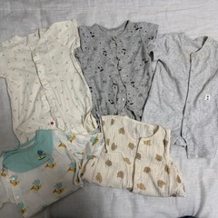ベビー　ロンパース5枚セット