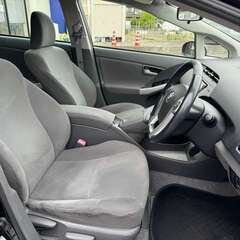 【自社ローン】トヨタ プリウス Sツーリングセレクション ナビ ETC バックカメラ Bluetooth接続 TVの画像