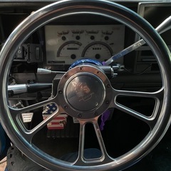 ビレットスペシャリティーズステアリング　C1500 サバーバン　希少