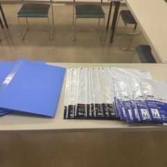 クリヤーブックB4 3冊　替え紙付