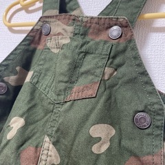 迷彩柄　サロペ　キッズの画像