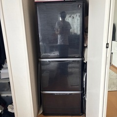 使わなくなった冷蔵庫無料で差し上げます