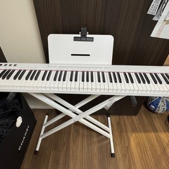 電子ピアノ