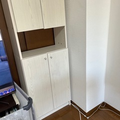 本棚　ツッパリ