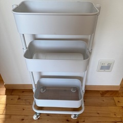 3段ラック　キャスター付き