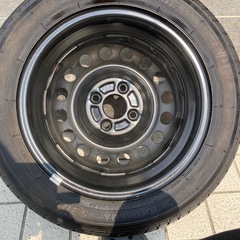 軽自動車用　１４インチホイルタイヤ付き　一本のみの画像