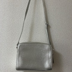 GU ショルダーバッグ シルバー