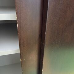 H199　食器棚の画像