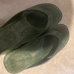 サンダル　緑
