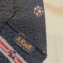 ✨Christian Dior✨含む渋系ネクタイセットの画像