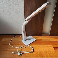 LEDデスクライト①