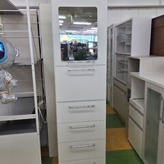 H 201　ランドリーラック