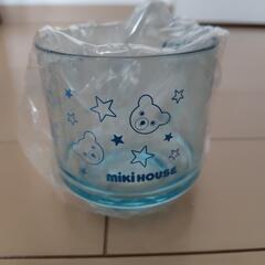 【新品】ミキハウス　プラスチックコップの画像