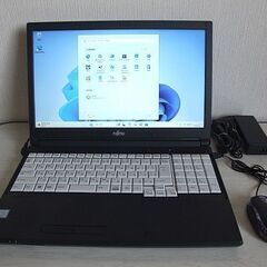 2017年 第六世代 Corei3-6006U 8GB　富士通 ...