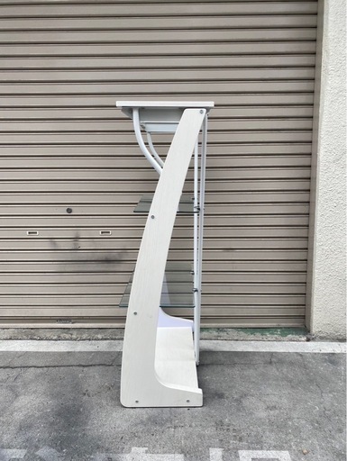 A512♠️ガラス棚 飾り棚 シェルフ【W600D310H1100㎜】