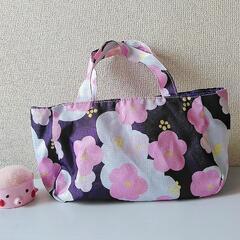 花柄のバッグ👜の画像