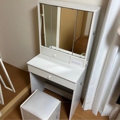 ドレッサー