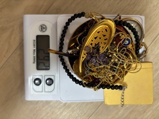 遺品整理　約300g