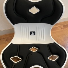  骨盤サポートチェア 