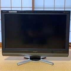 シャープ液晶カラーテレビ32型
