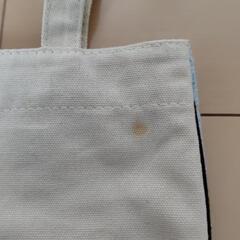 トトロの手提げカバンの画像