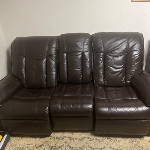引き取り希望！ダークブラウン レザー 3人掛けソファ 高級ソファ 割引