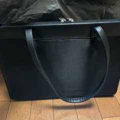 リクルート　バッグの画像