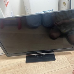テレビHISENSE 　