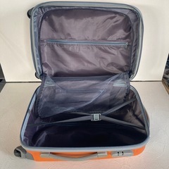 キャリーケースの画像