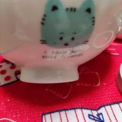 【無料】子ども茶碗猫キャラの画像