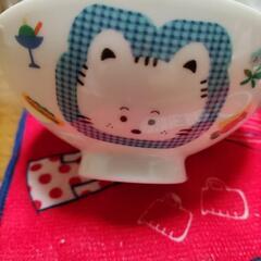 【無料】子ども茶碗猫キャラ