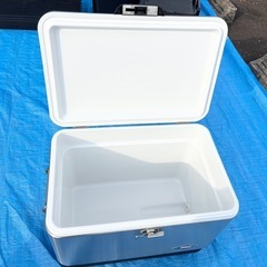 コールマン スチールベルト 54QT クーラーボックス キャンプ用品の画像