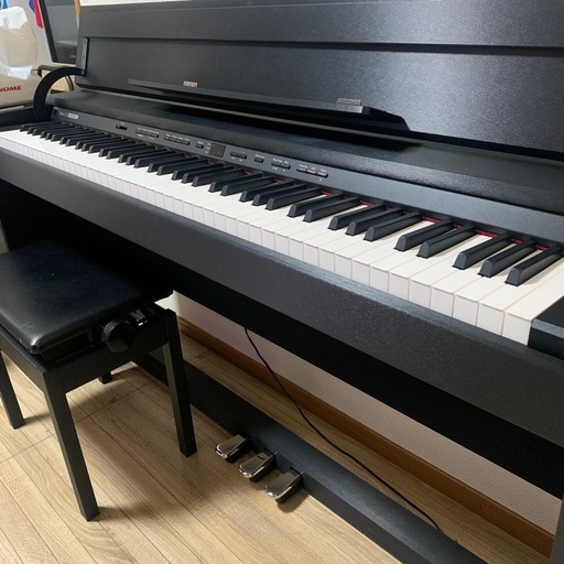 Roland DP990F 電子ピアノ 2010年製　イス付き